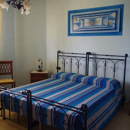 B&B La Pineta SantʼAntìoco Extérieur photo